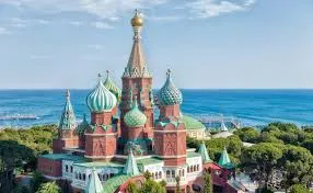 KREMLIN PALACE